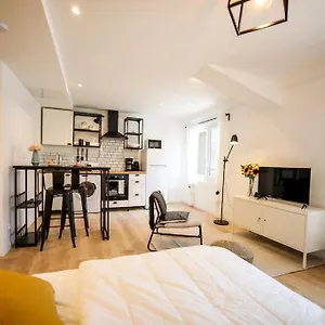  Appartement Cosy Equipe, Centre